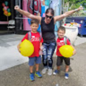 Meet your Posher, Sharon